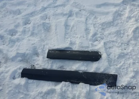 2018 Toyota Highlander Le Plus from USA, damaged, VIN 5TDBZRFH3JS892596